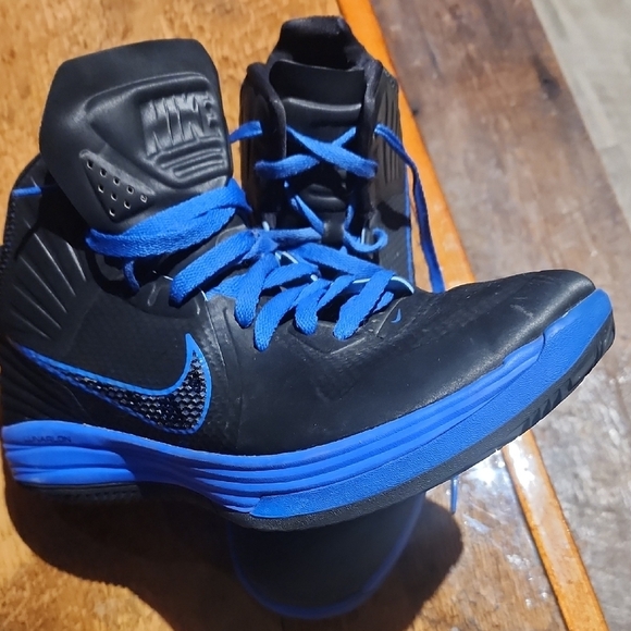 Nike Other - Nike Black and Blue High-Top Sneakers Hyperfuse